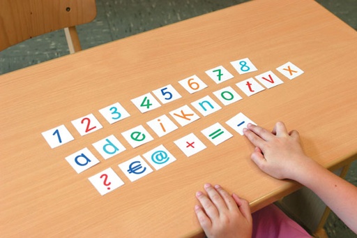 [4670] Symbolmix Ziffern und Zeichen Materialpaket